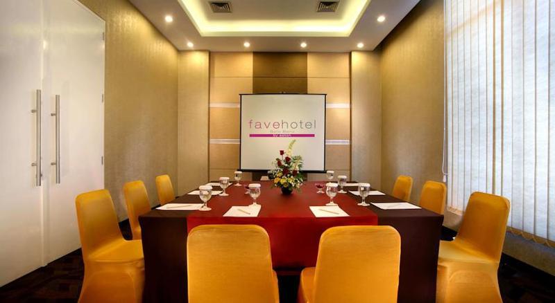 Favehotel Manahan - Solo Dış mekan fotoğraf