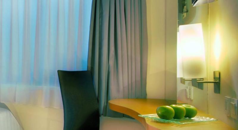 Favehotel Manahan - Solo Dış mekan fotoğraf